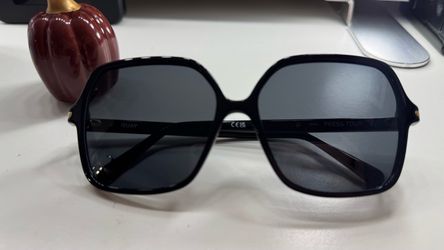Quay Sunglasses