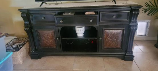 Sideboard