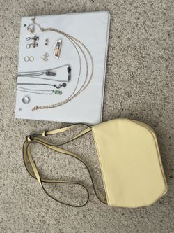 Women’s Accessories (jewelry & purse)