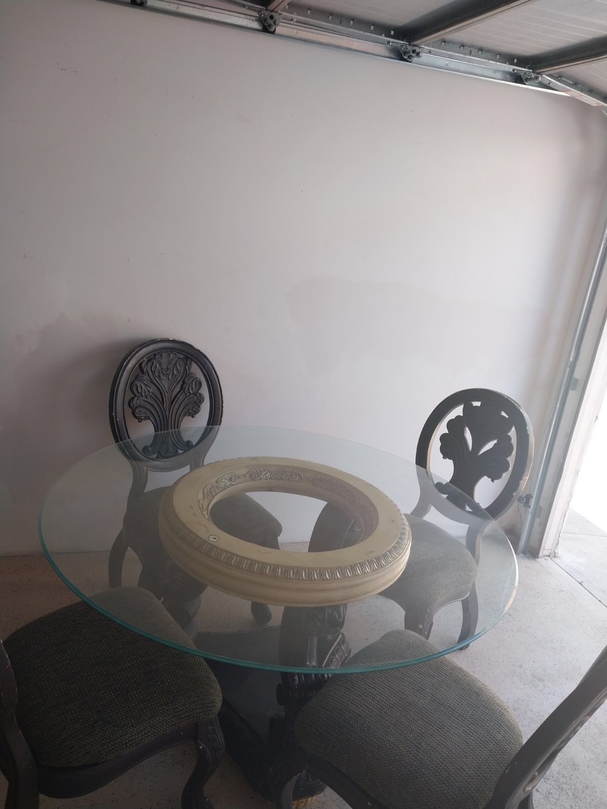 Dining Room Table And Chairs for Sale in Long Beach, CA OfferUp