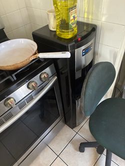 Water cooler