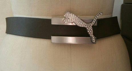 Black and silver authentic Puma belt