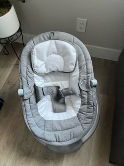 Baby swing
