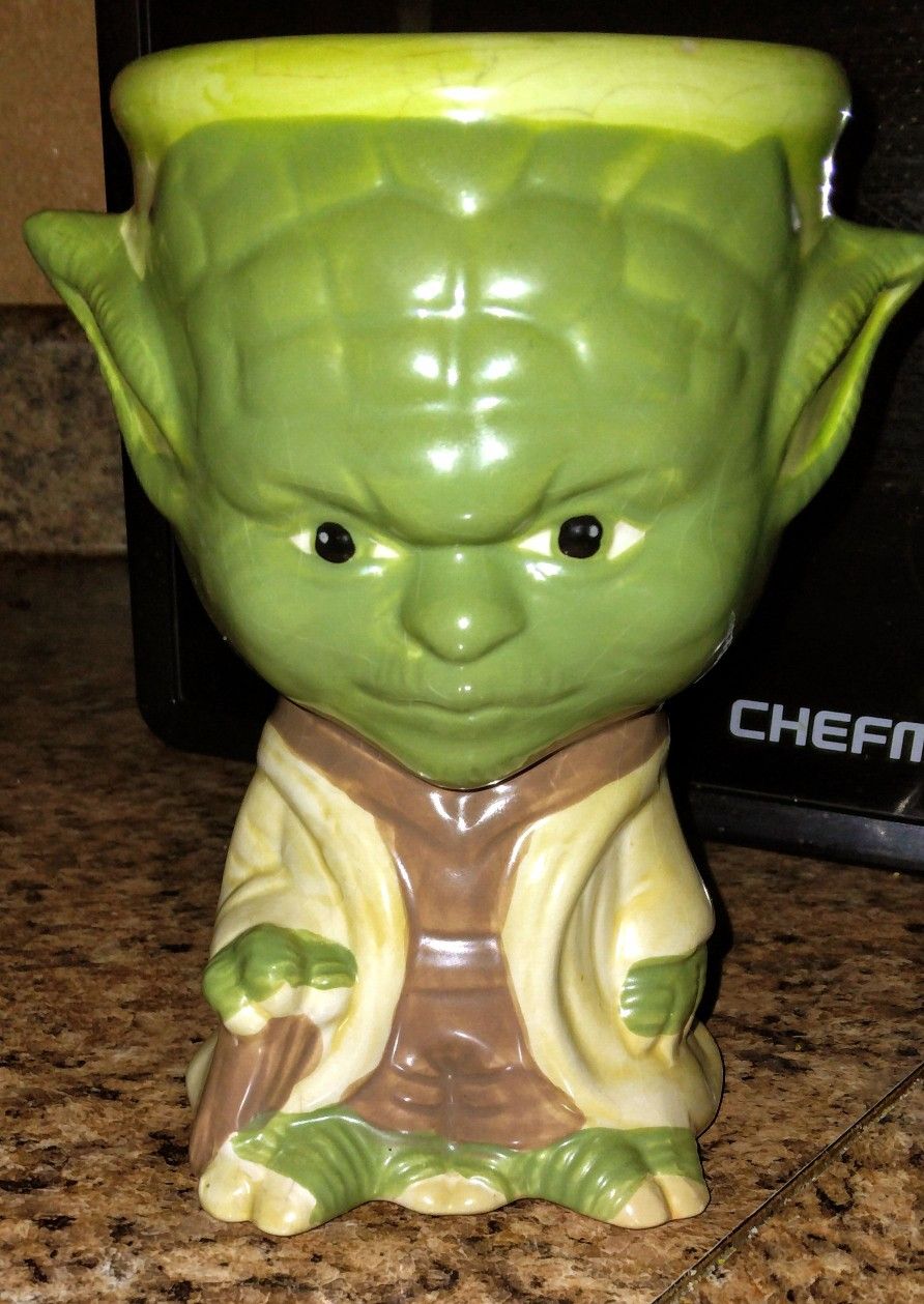 Vintage Star Wars Yoda ceramic mug