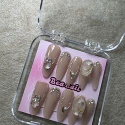 Hand made press on nail Size:S