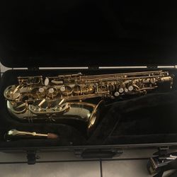 Conn Director 27m Saxophone 