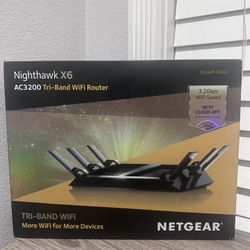 NETGEAR Nighthawk R8000 AC3200 TriBand Wifi Router Brand New Open Box