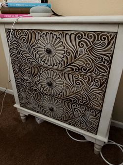 3-Drawer Dresser with Carved Floral Front