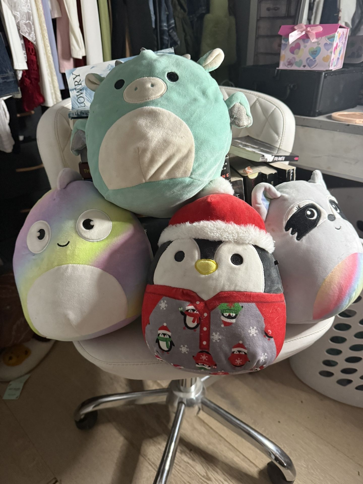 Squish Mellow Plushies