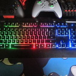 Gaming Keyboard - LED Backlit, Mechanical, Wired USB