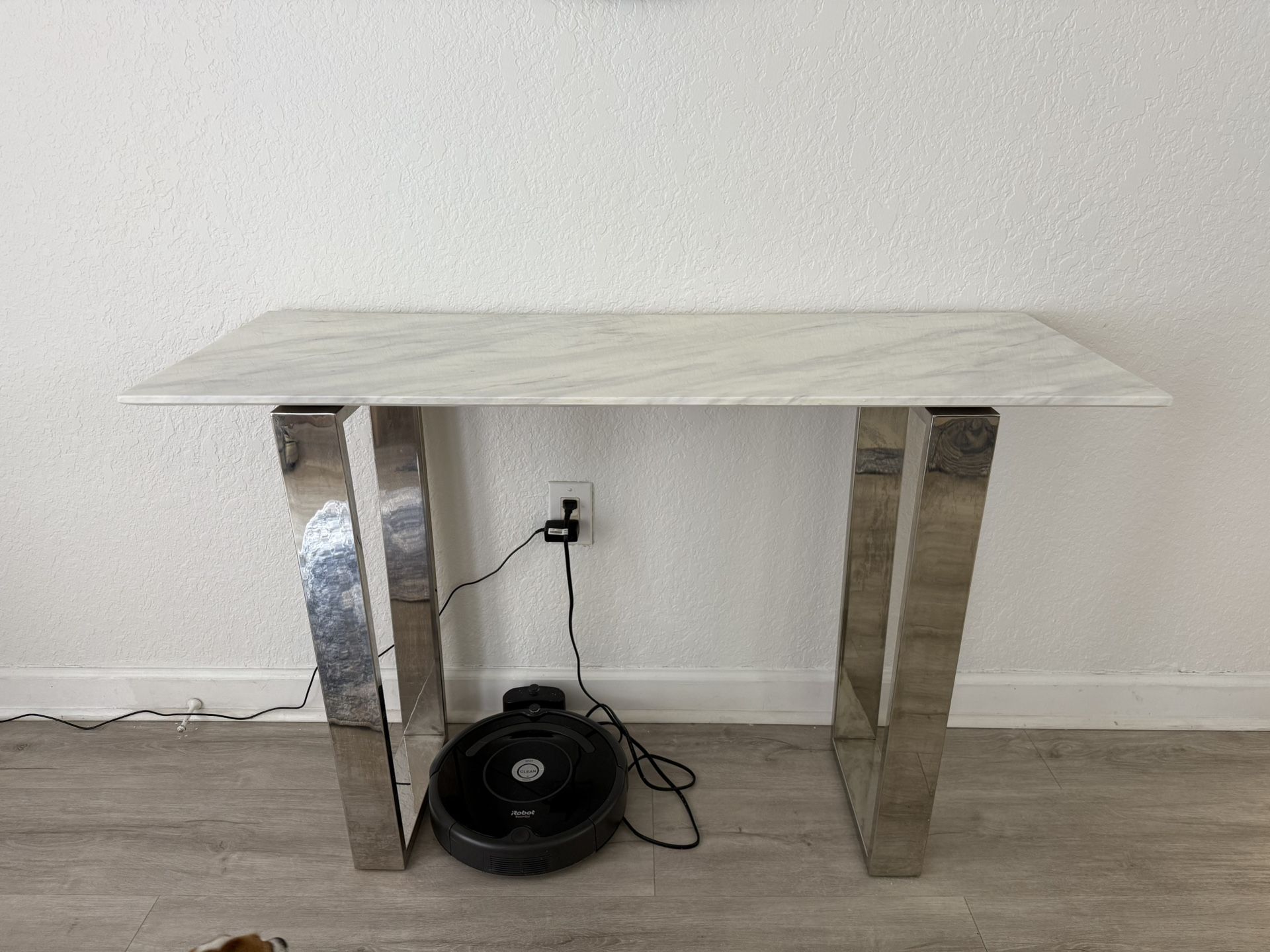 Clear Acrylic Console Table / Desk  Modern and minimalistic clear acrylic console table. Perfect for small spaces, entryways, or as a stylish desk. Li
