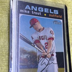 2020 Topps Heritage Mike Trout SP Los Angeles Angels #466