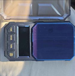 Rechargeable scale