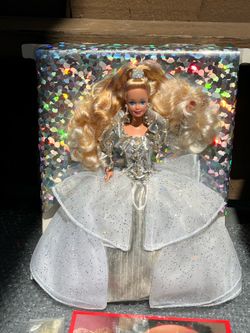 1992 Happy Holidays Barbie Doll