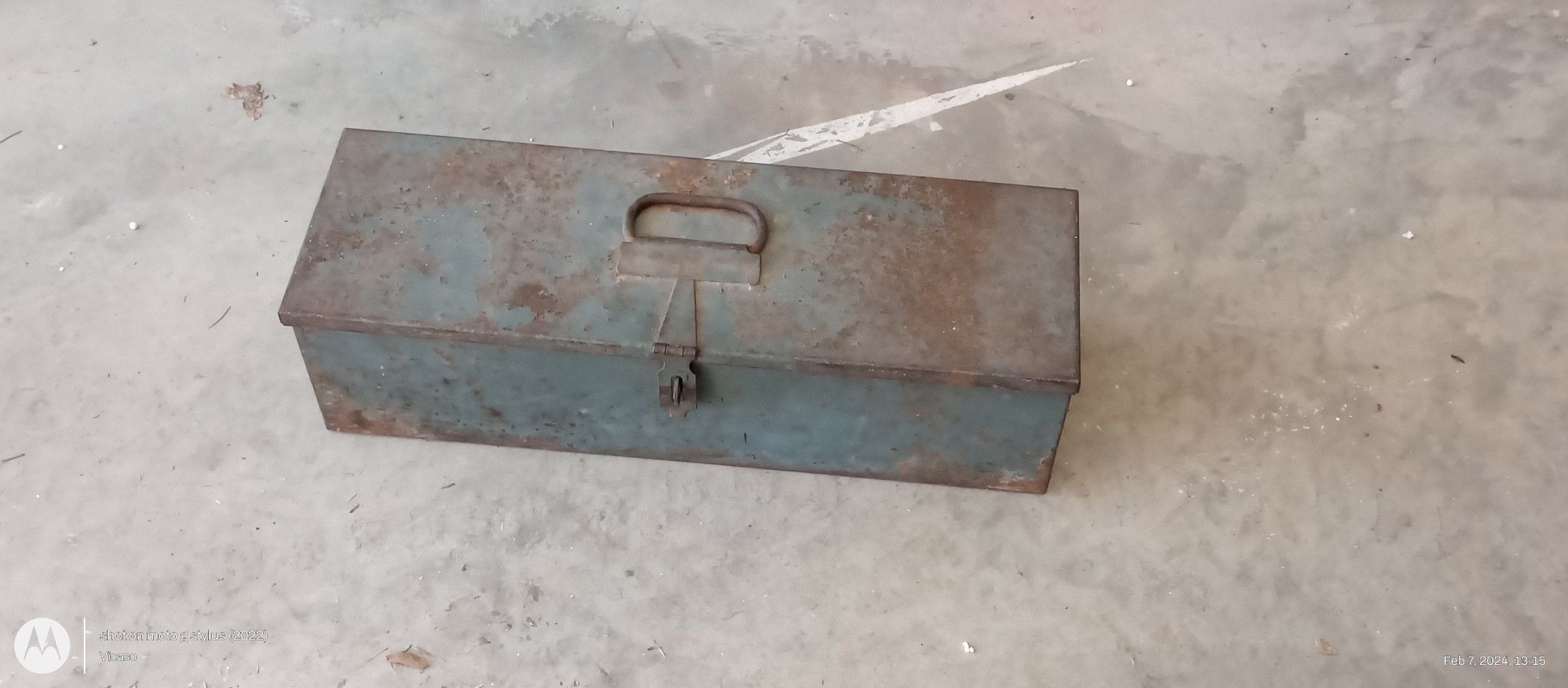 Lockbox Nice old metal Tool box