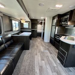 2019 Heartland Pioneer