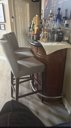 Indoor bar table