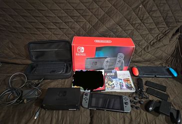 Nintendo Switch V2 Console Bundle 32GB Grey 2 Games