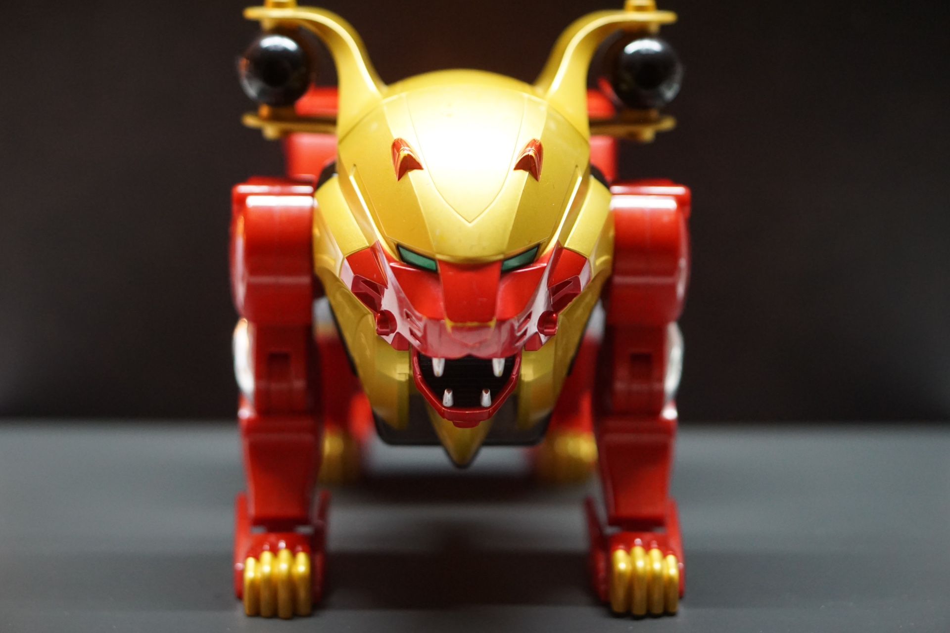 Bandai Power Rangers Gaoranger Wild Force DX Gao Lion Megazord Power Animal