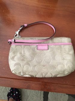 Women's coach wristlet