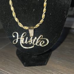 New in box gold plated rope chain