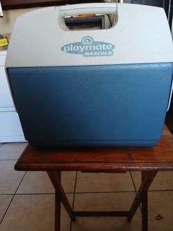 Igloo PlayMate Ice Cooler