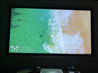 Samsung Short Throw Projector And Screen