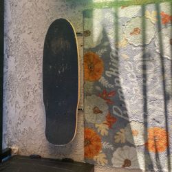 Skate Board With Skull (Grip Tape Is Original And Barley Used)