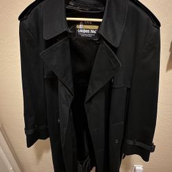 Black Trench coat 