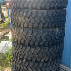 Military Michelin XZL