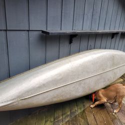 17 Foot Aluminum Canoe 