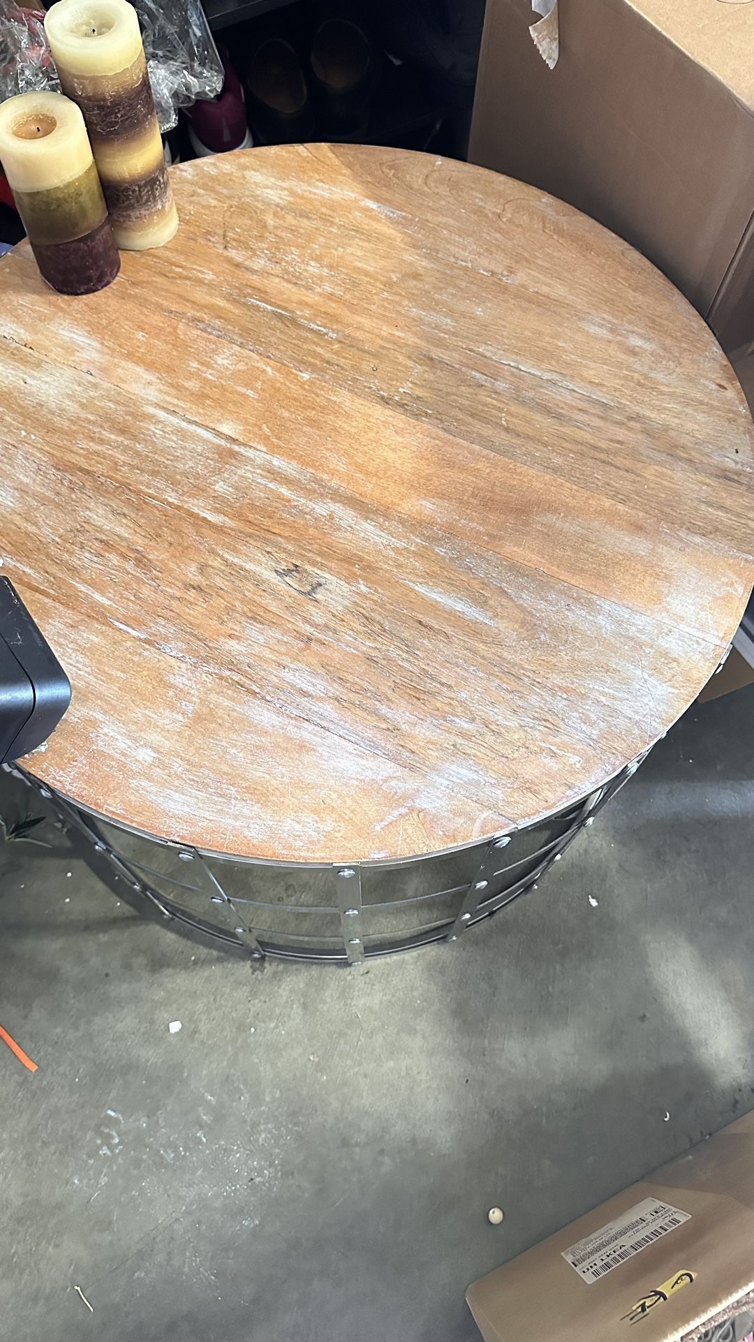 Round Coffee Table 