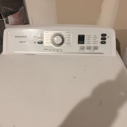 Insignia Electric Dryer - $150