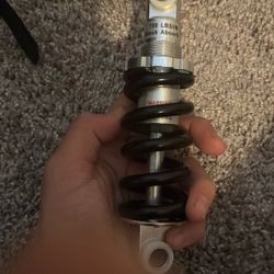 750 Lbs Shock Absorber