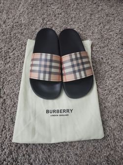 Burberry slides