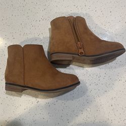 Toddler Girl Cat And Jack Penelope Boots Size 7