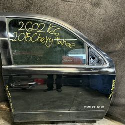 15-20 Chevy Tahoe Suburban 1(contact info removed) OEM Front Right Door Assembly 