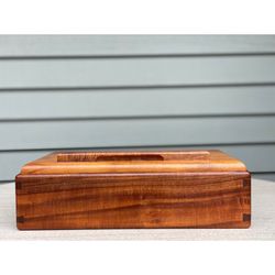 Beautiful Wooden Jewelry/ Keepsake Box