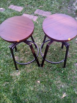 Brown stools
