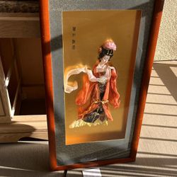  Light-box Framed Geisha