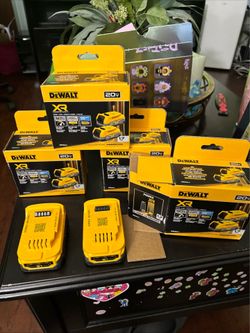 DEWALT DCBP034-2 20V POWERSTACK Compact Li-Ion Battery (Pack of 2) 4 Pks Available