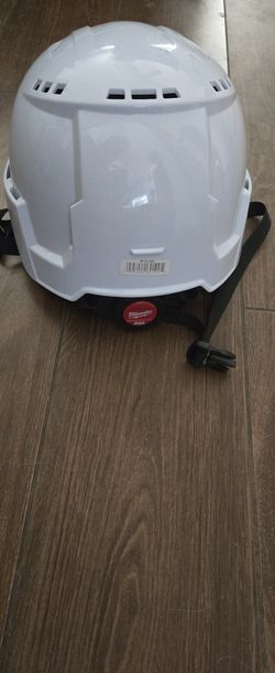 Milwaukee BOLT White Vented Safety Helmet Type 2 Class C - Like New