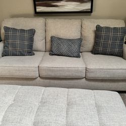 Sofa/Love Seat & Coffee Table
