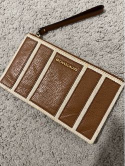 Michael Kors Wristlet