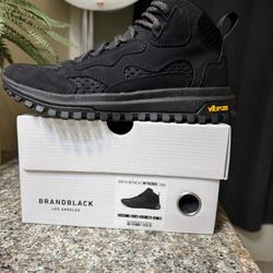 Size9w BrandBlack 