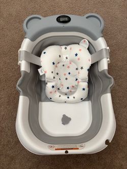 Baby bath tub