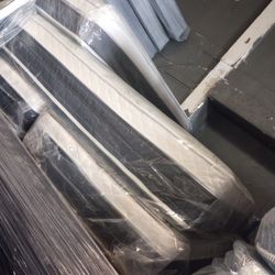 🥱😴💤California King Size Pillow Top Mattress 