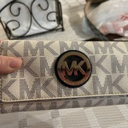 Michael Kors Wallet 