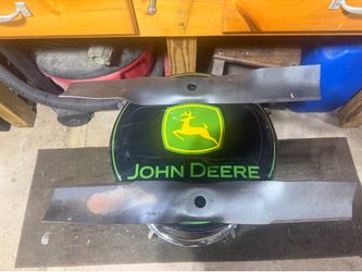 John Deere Mower Blades 42 in deck
