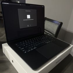 Macbook Air 15”